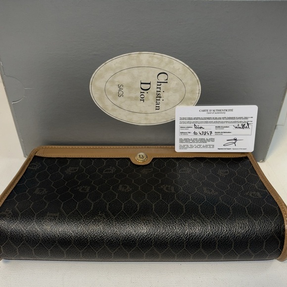 Vintage Christian Dior clutch with original box - Picture 12 of 14